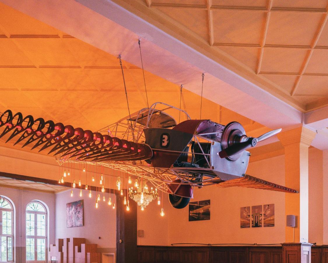 Three Little Pigs - Your Castle Hostel Berlin